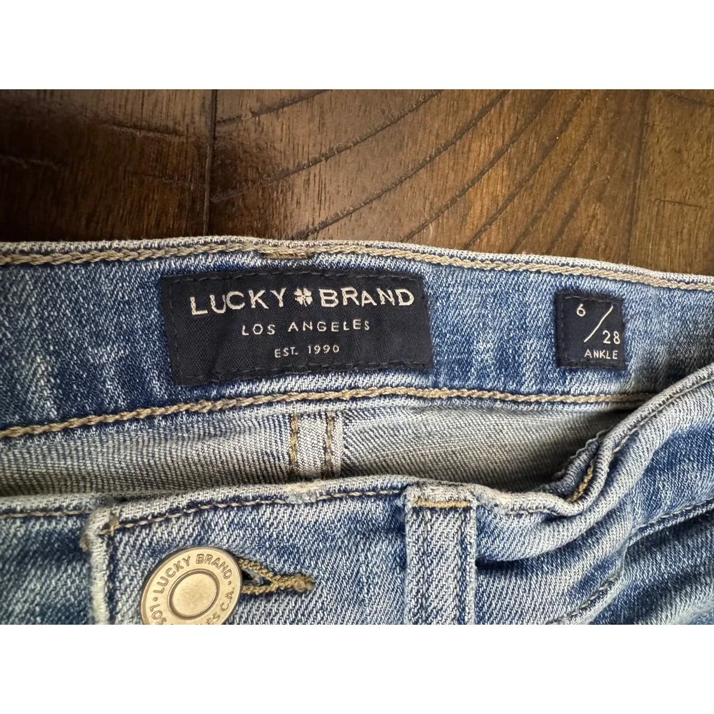 Lucky Brand excellent pre